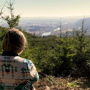 Meet your Posher, Angie